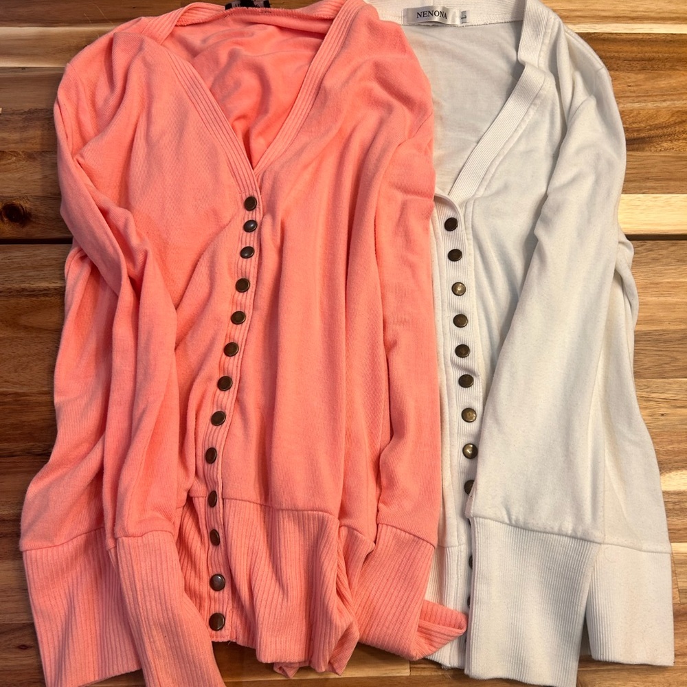 Women's Button-Up Sweater - Coral and White